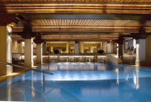 The Hotel de Charme Les Airelles pool